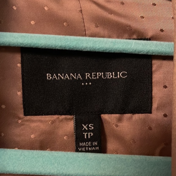 Banana Republic Tan Ruched-sleeve blazer - Picture 3 of 5